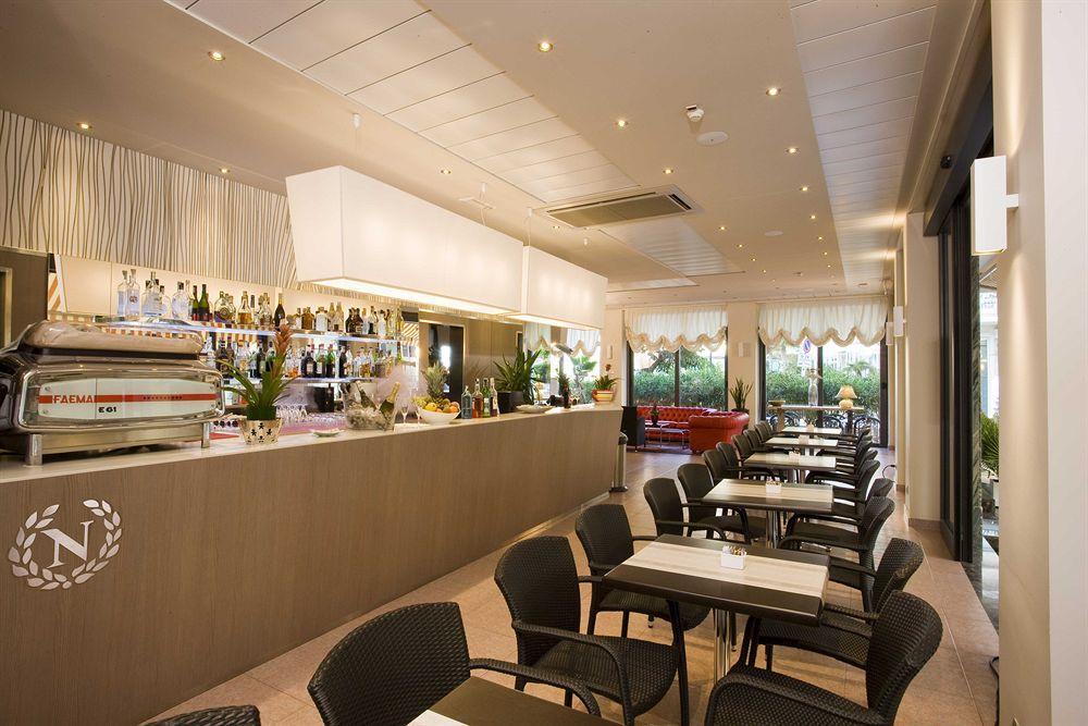 Hotel Napoleon กัตตอลิกา ภายนอก รูปภาพ